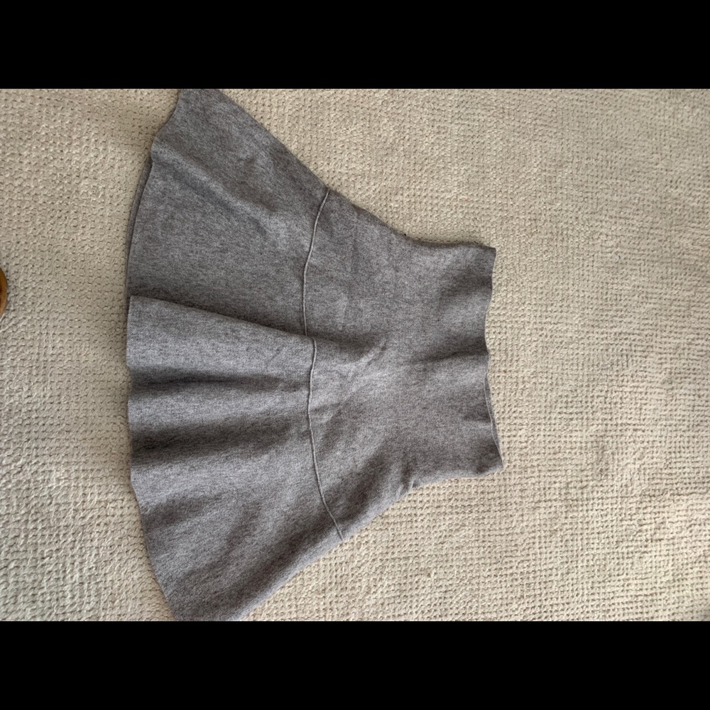 Zara grey knit skirt